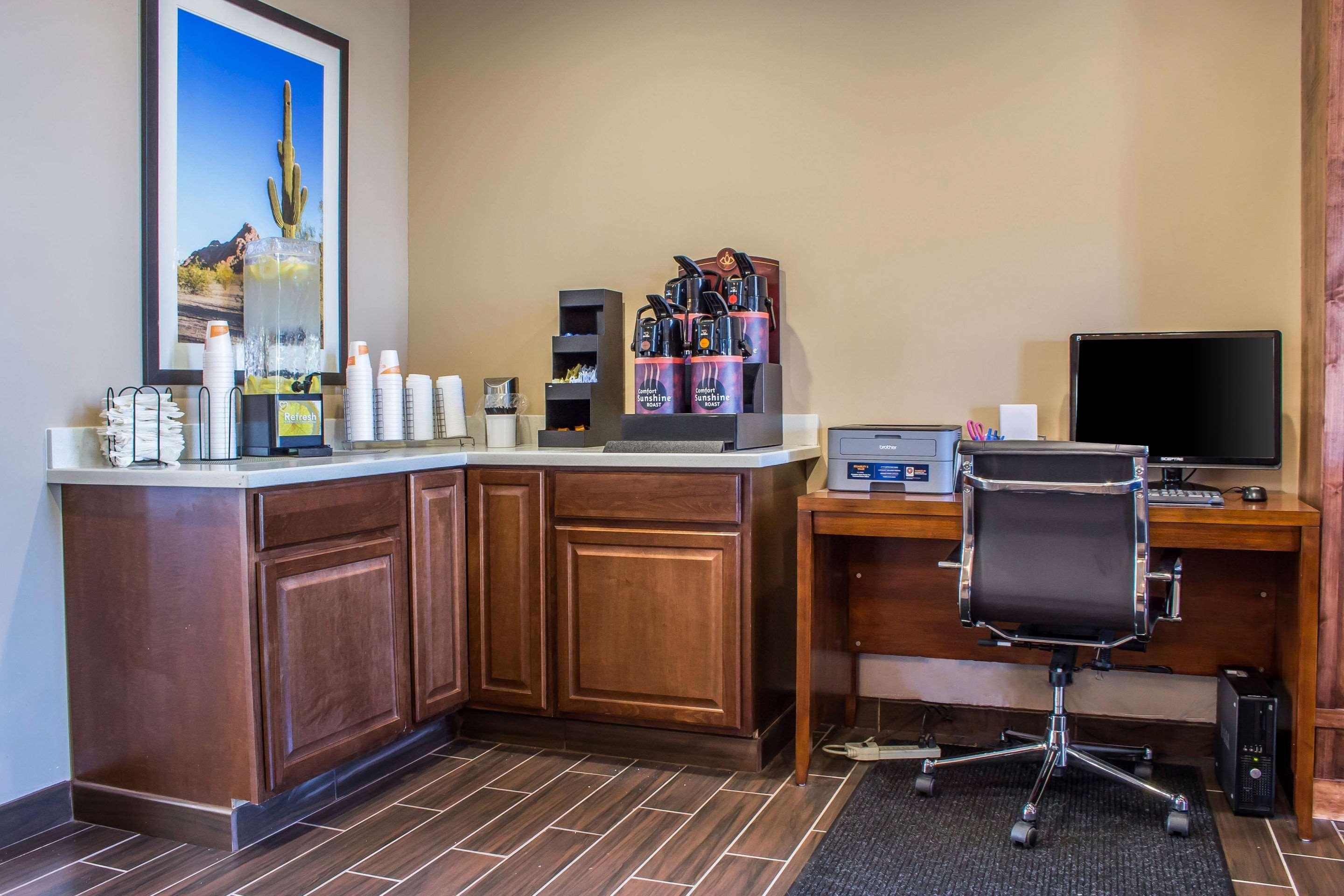 Spark By Hilton Glendale Peoria Phoenix North Exteriör bild