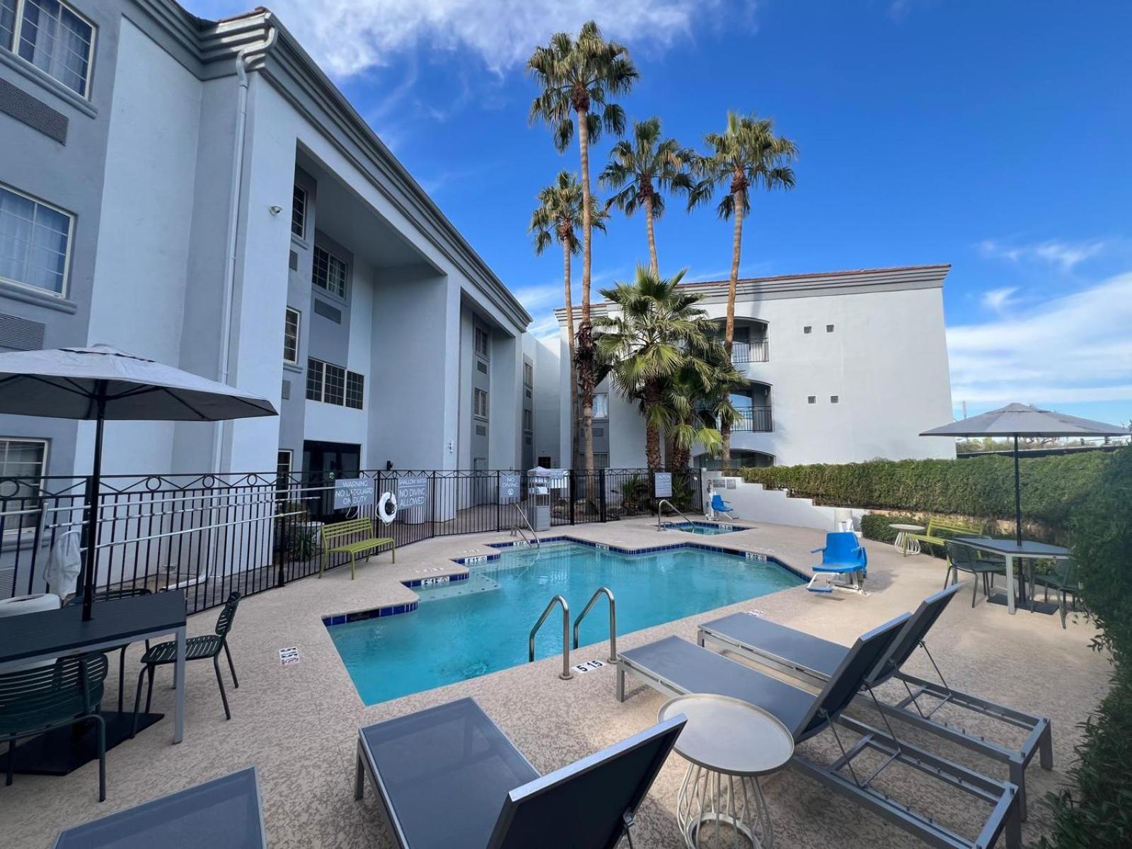 Spark By Hilton Glendale Peoria Phoenix North Exteriör bild