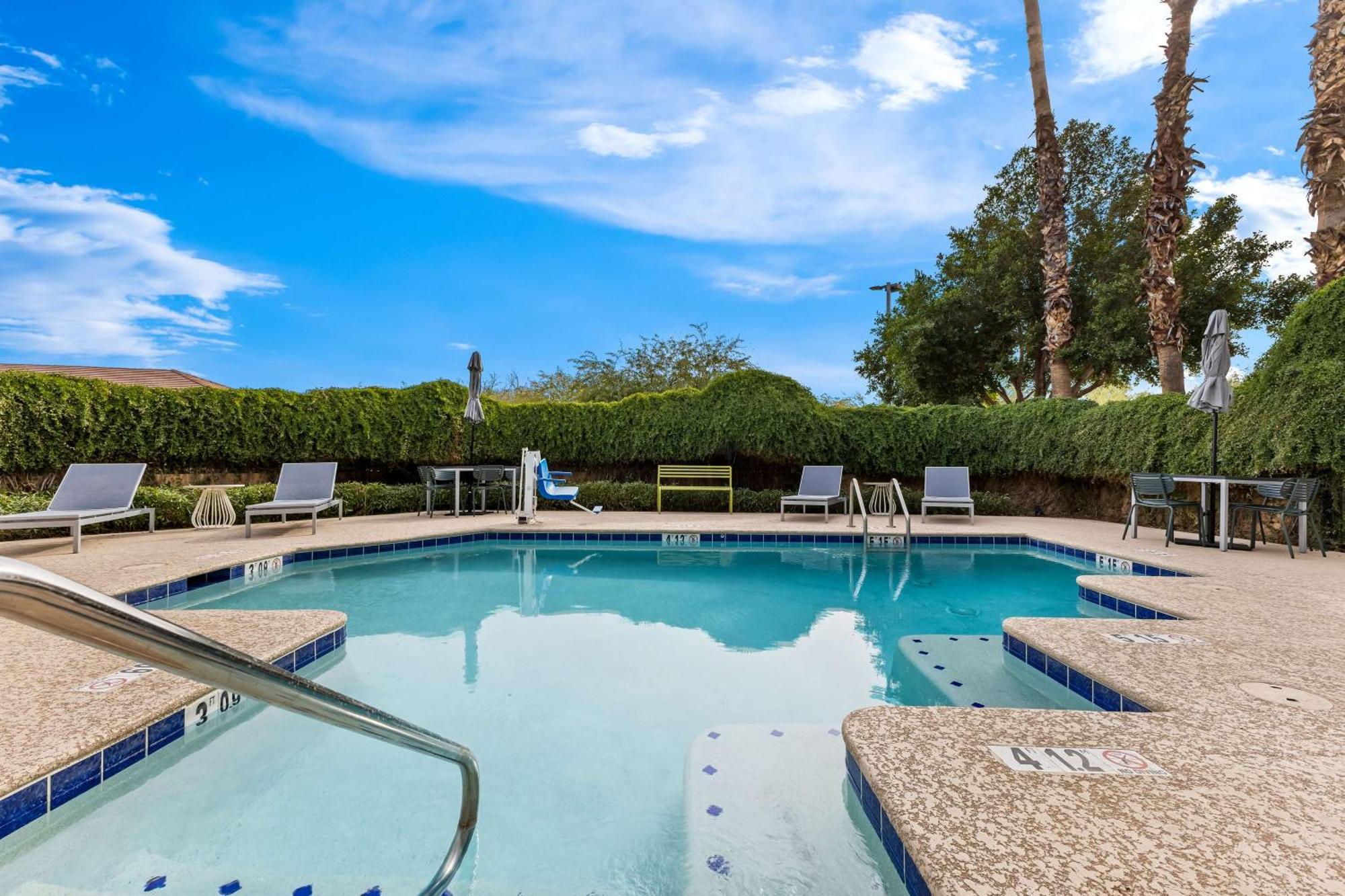 Spark By Hilton Glendale Peoria Phoenix North Exteriör bild